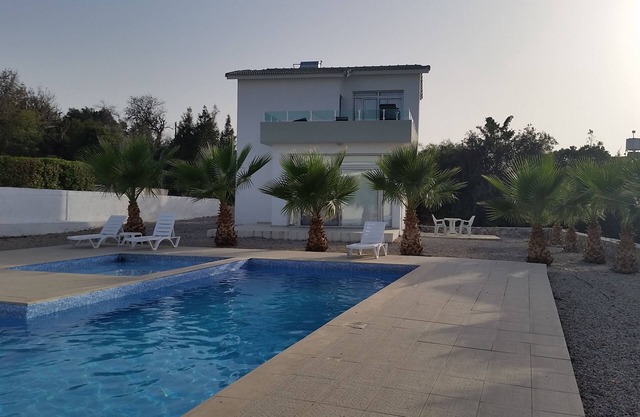 Village Localisation avec vue imprenable sur la mer / piscine, à 3 minutes à pied de restaurants