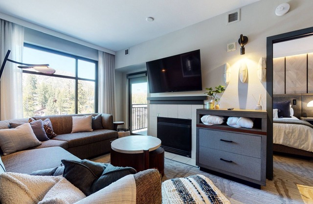 Village Monache #416 (1-Bedroom Condo) with Pool - Pets Allowed by RedAwning