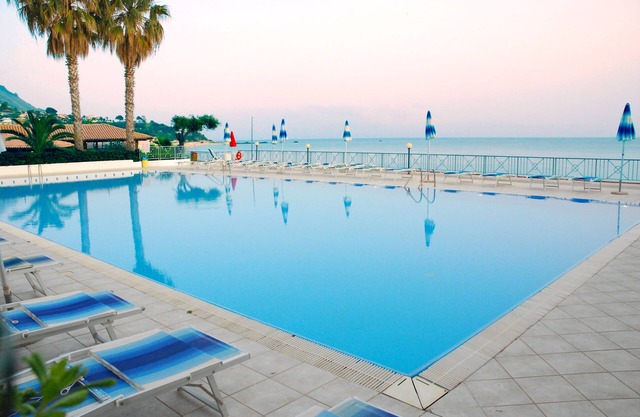 Villaggio Baia d'Ercole