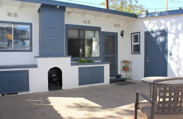Vine Street Guest House