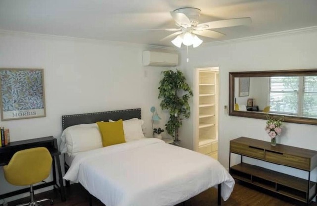 Vintage and Cozy Studio in Santa Monica - B