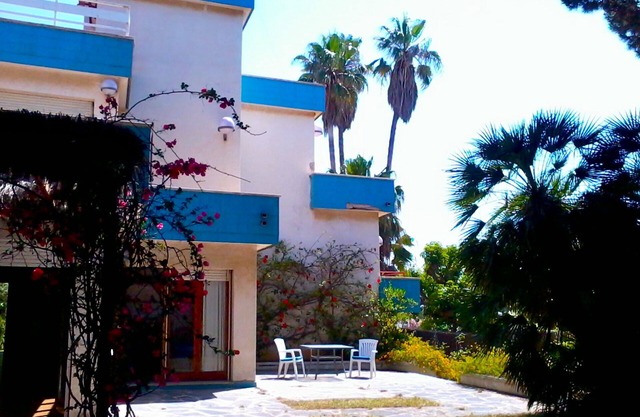 Maison ancienne face à la mer pour 15 personnes