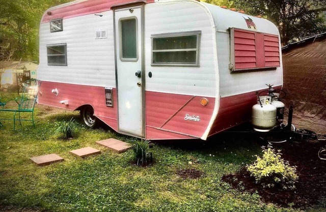 Vintage Scotty Camper Cottage w/AC - Durham, NC