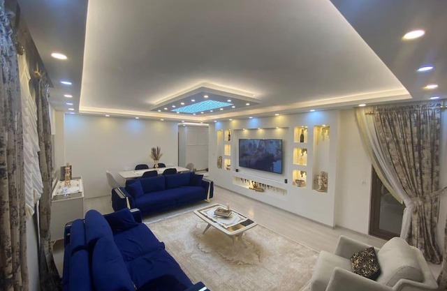 Vip apart suit