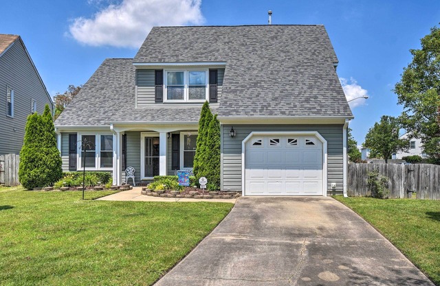 Virginia Beach Family House < 1 Mi to Golf Club!