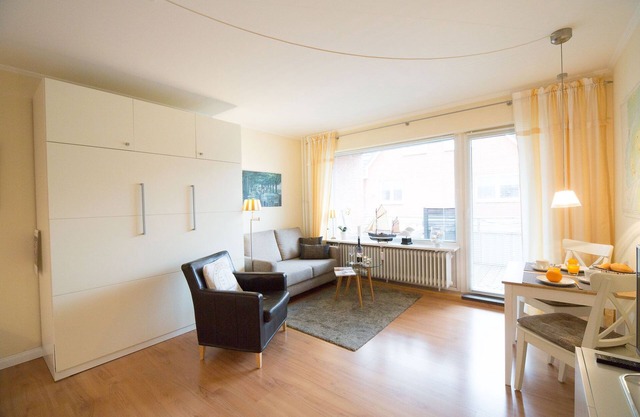 Généreux 3 *** 1 pièce. avec un grand confort, gr. Balcon sud, WiFi
