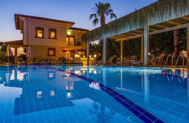 Vista Villas & Suites