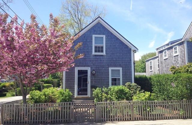 "Vitamin Sea" - Magnifique chalet au centre-ville de Nantucket avec stationnement hors rue!