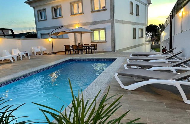 Vivienda adosada con piscina cerca de la playa