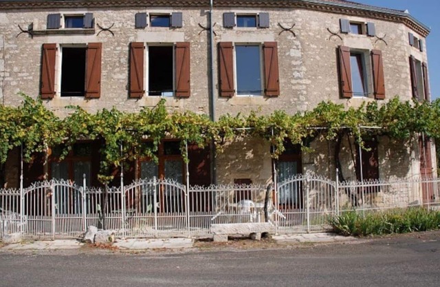 Appartement indépendant proche St Cirq Lapopie