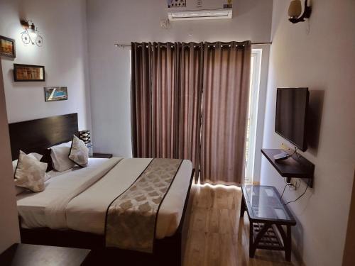 Vrindavan suites omex