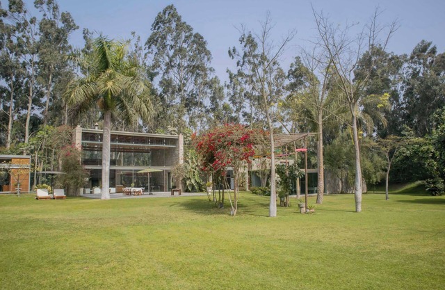 w* | Elegant 5BR w/Garden view Home in Cieneguilla