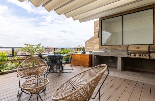 w* | Upscale Penthouse Duplex w/ Terrace in Parque Virrey