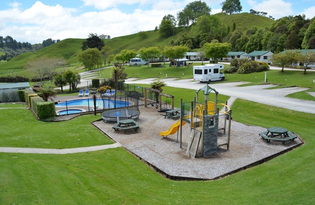 Waitomo Top 10 Holiday Park