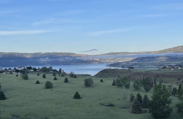 Wake to the best view on the lake!!