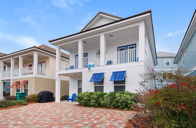 ☀Walk 2 Crystal Beach-Lagoon Pool-4 King Suites-Lovely-4BR Turtle Cove