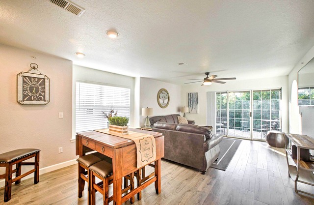 NOUVEAU-Rénové Resort Condo 4 Mi à Branson Landing