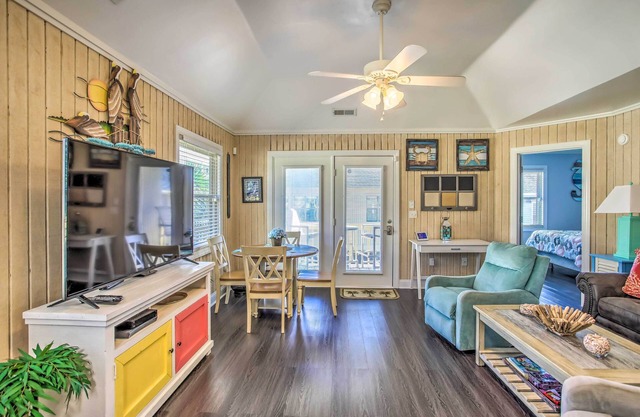 NEW-Myrtle Beach Condo avec accès à la piscine-Marche de la plage