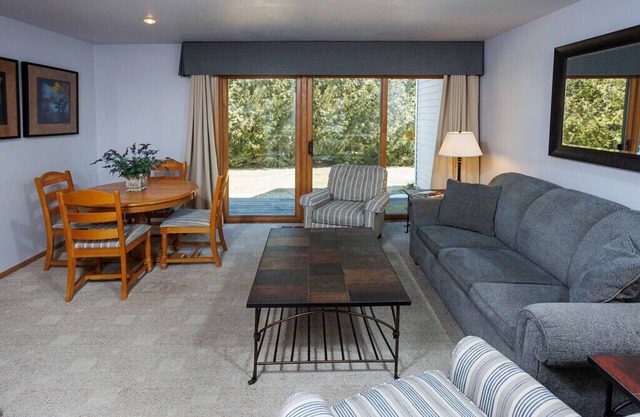 Hilltop View in Fish Creek Condo, Sleeps 6