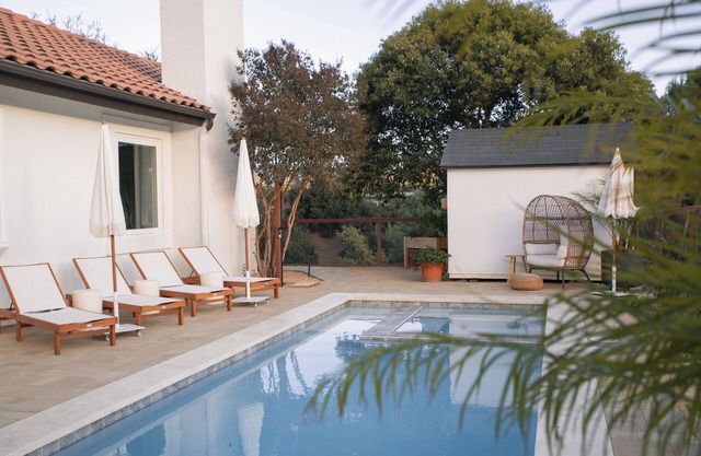 Walk to downtown! Relaxing oasis in Solvang with pool, spa, and fitness room.