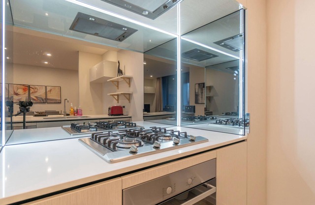 Walk to Shopping Centre | Park View | 1 Free Parking