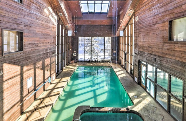 Walk to Slopes: Brian Head Condo w/ Pool Access