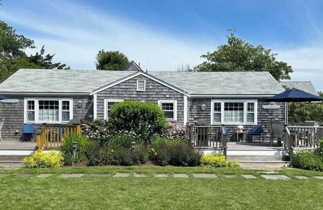 Charming 2 Chambres, 1 salle de bain Cottage sur Lane privé en ville w / Stationnement