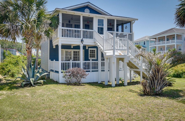 Walk to Water: Coastal-Chic Home Near Myrtle Beach