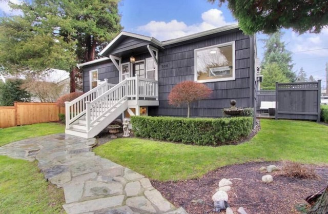 Walkable 2BR/2BA Modern Charmer w/BBQ near Park