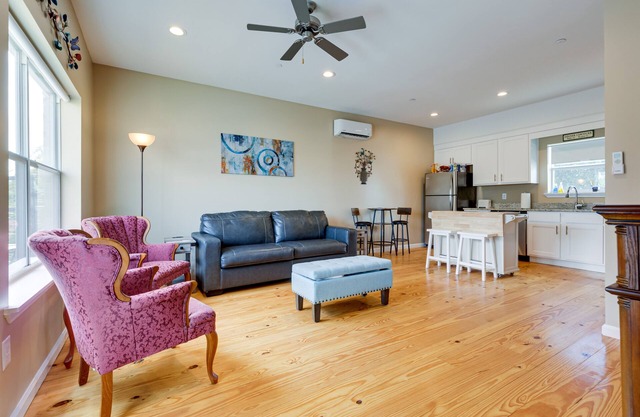 Walkable Downtown Apt w/ Game Room!
