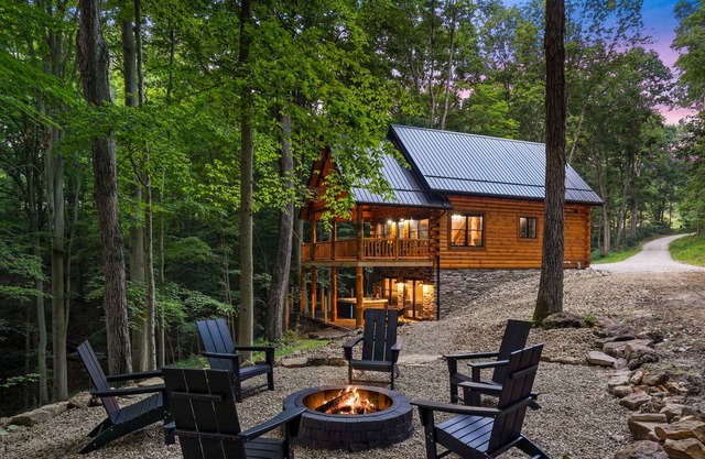 Walker's Retreat | Hocking Hills