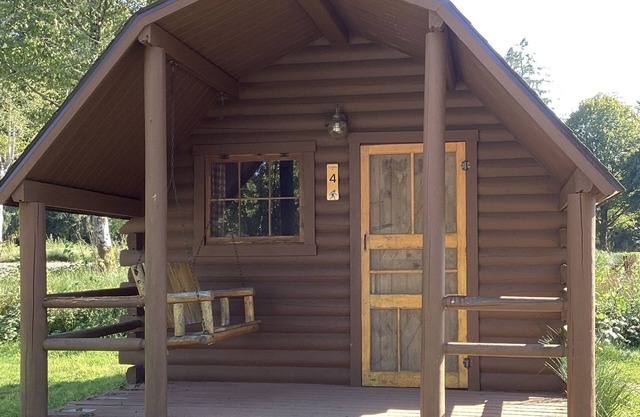 Wallicut River RV Resort & Cabins