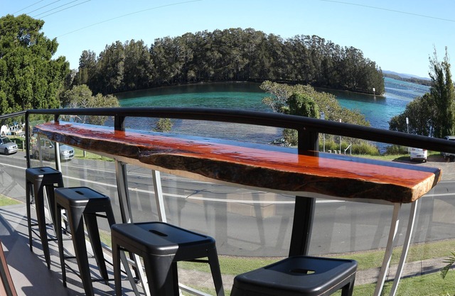 Wallis View - Retraite familiale au bord du lac