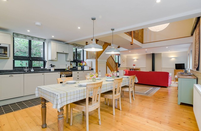 ★ Walnut Tree Cottage ★ Immense jardin + cadre village + près de Canterbury + chiens bienvenus