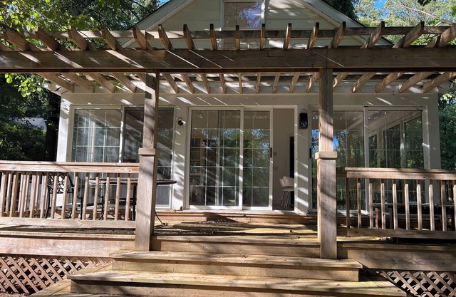 Charming 3-bedroom house in Pleasant Owings Mills with AC, WiFi