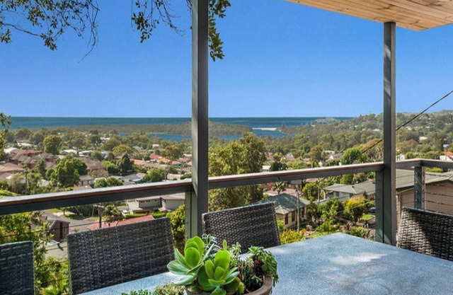 Wamberal Beach House - Million Dollar Views