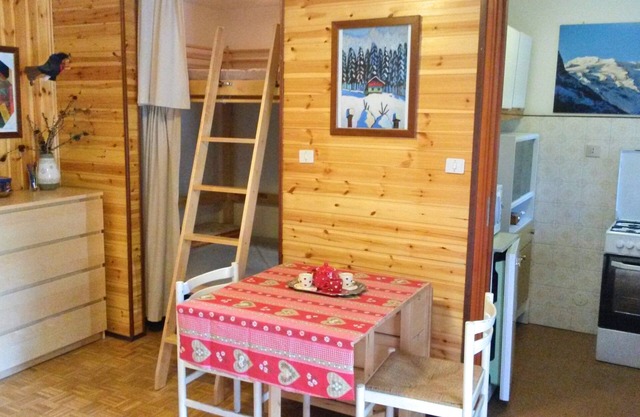 Chaleureux et charmant avec grande terrasse - * Gressoney * Village -Ski & Mountain Trekking