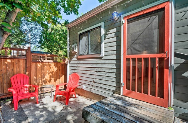 NOUVEAU! Tiny Cottage 2 Blocks au centre-ville d'Ashland!