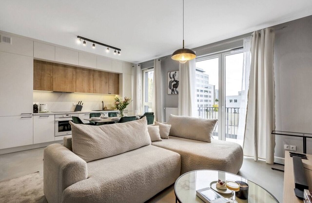 Warsaw Suites - 72m2, Parking 2x, Gym, Two-Level - by Rentujemy