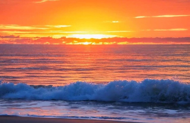 Watch Amazing Sunrises | 1 Bed, 1 Bath