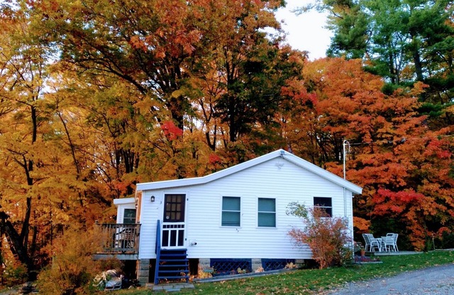 Watch Point Inn & Cottages / Lac Champlain / Comté d'Addison