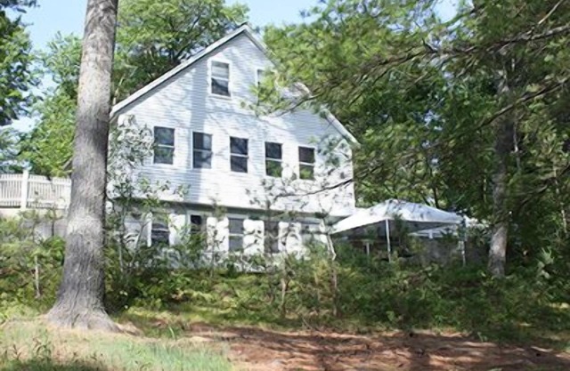 Water Front style Cape Cottage