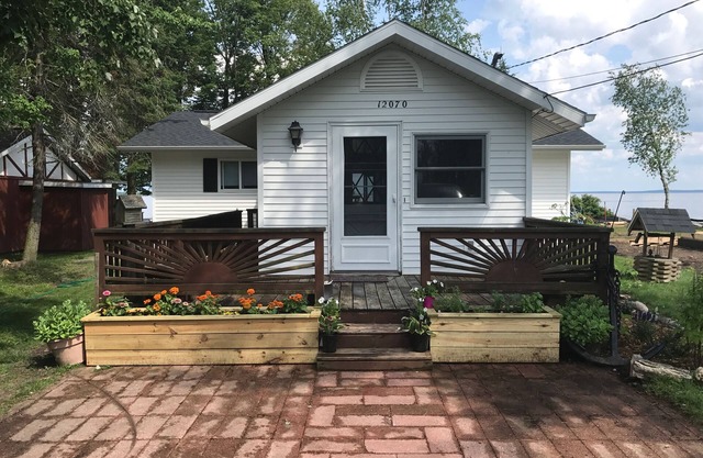 Water Front Cottage - Côte Dorée de Houghton Lake, MI