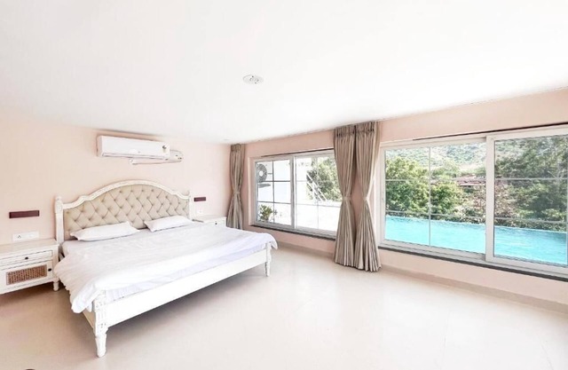 Peaceful 3BHK Villa in Udaipur with Lake View Deck & Spacious Interiors