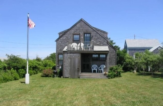Water Views Cottage Walk to Madaket Beach, 15 sept. Semaine disponible