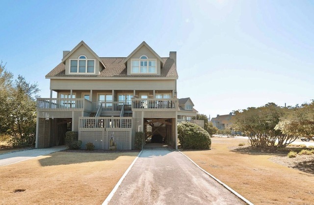 Water Views with Pool and Beach Access!