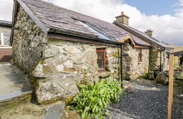 Waterfall Cottage