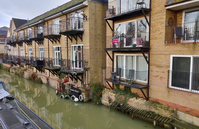 Appartement pieds dans l'eau au coeur de St Neots
