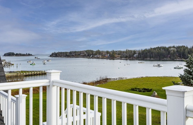 Waterfront Apartment w/ Private Deck