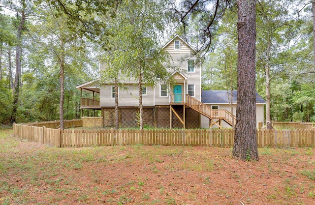 Waterfront Burgaw Vacation Rental w/ Private Yard!